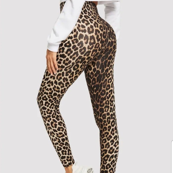 High Waist Leopard Print Leggings - Picture 3 of 5